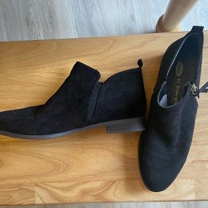 Women’s black ankle boots